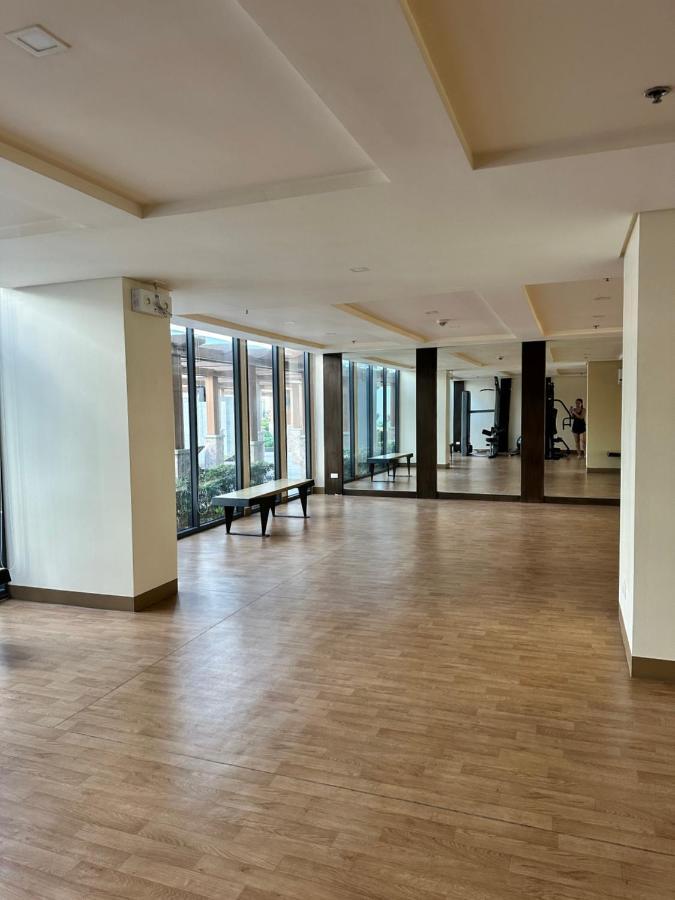 81 Newport Condominium Cluster 5 3A By Rechelle Nunag Pasay Exterior foto